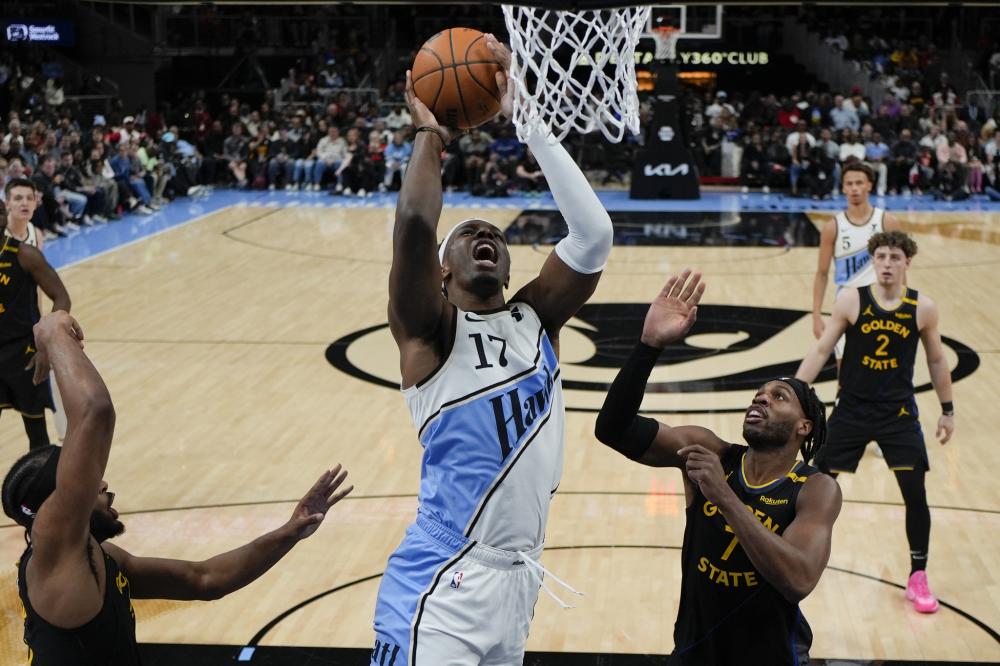 足球曼联新援首秀即破门，球迷高呼：值了！